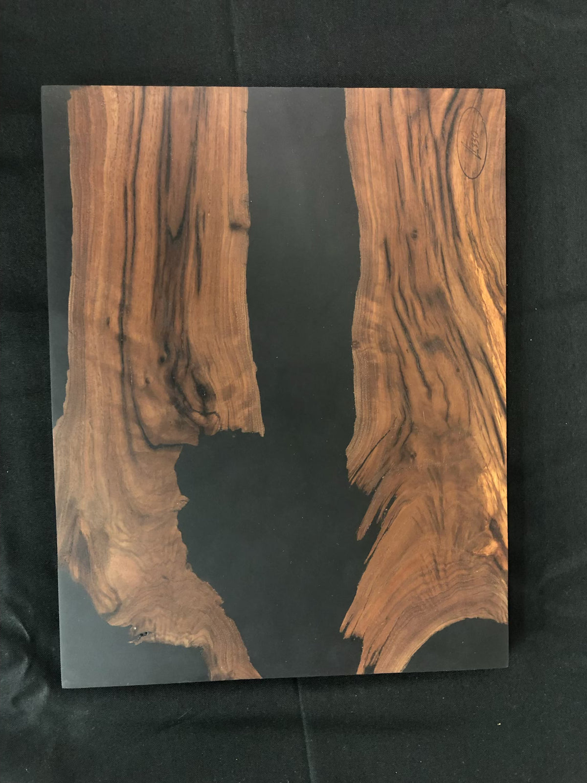 WOODEN CUTTING BOARDS*